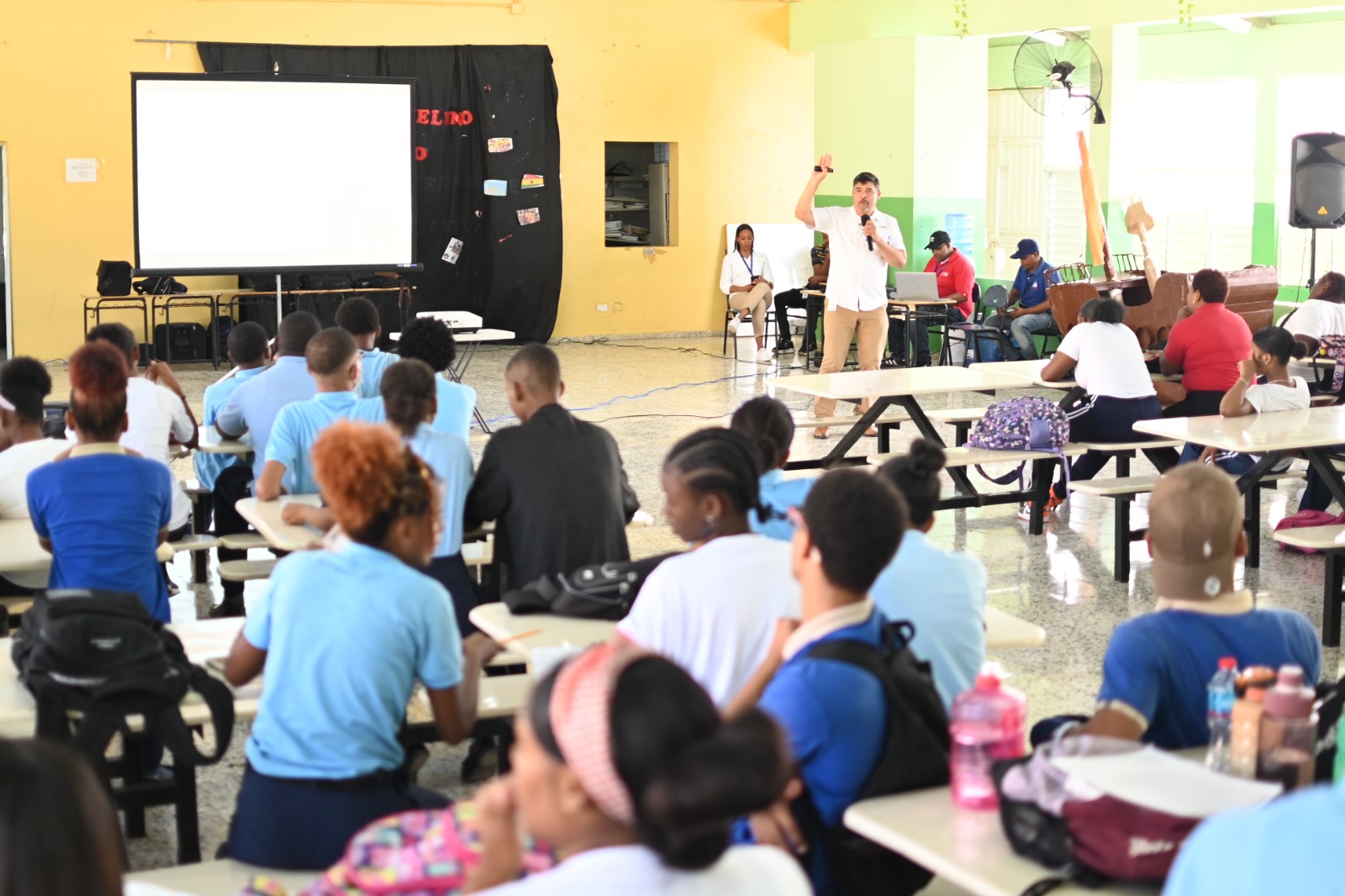 INABIE impulsa el cooperativismo y el ahorro en estudiantes de secundaria con 65 charlas educativas